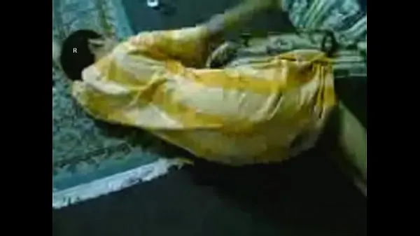 Nézze meg az Desi Indian Couple Honeymoon Fucking Hidden Cam Video -UpornX Energy Tube-t