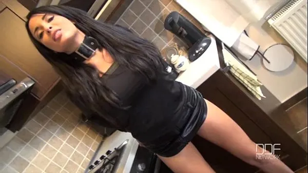 Παρακολουθήστε το Sex Goddess Anissa Kate gives an Incredible POV blowjob Energy Tube