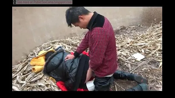 Watch Chinese Couple Fucks In Public energy Tube