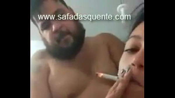 Assista Chubby eating bitch, finding himself fucked tubo de energia