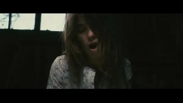Sehen Sie sich Charlotte Gainsbourg in Antichrist (2009Energy Tube an
