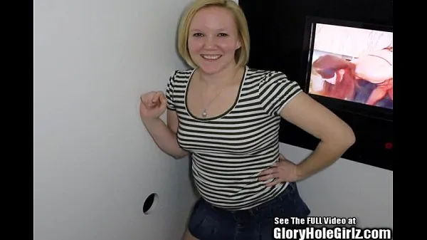 Oglejte si Perky blonde Carol getting a face full of cum in the glory hole Energy Tube