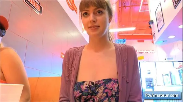 Titta på FTV Girls First Time Video Girls masturbating from 03 energy Tube