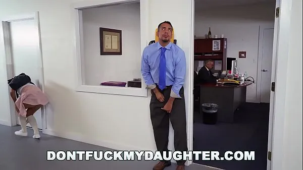 DON'T FUCK MY step DAUGHTER - Bring step Daughter to Work Day ith Victoria Valencia ऊर्जा ट्यूब देखें