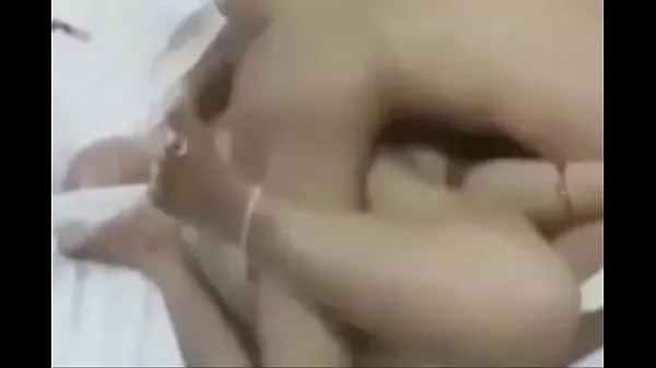 Guarda BN's Shahidul fuck real mom Farida in reality tubo energetico