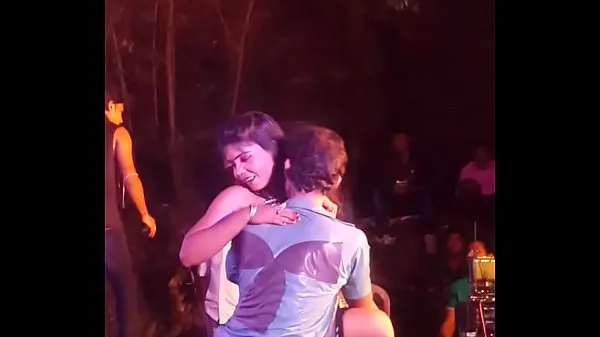 ดู Desi hot stage dance หลอดพลังงาน