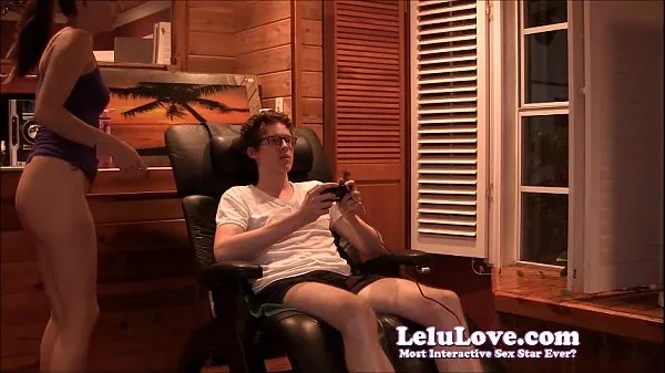 Sledujte Lelu Love Fucks Her Gamer Boyfriend energy Tube