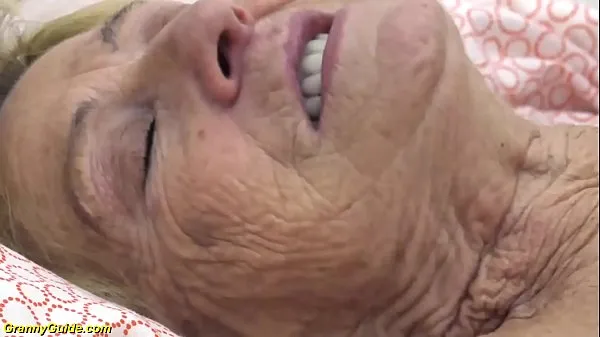 شاهد sexy 90 years old granny gets rough fucked أنبوب الطاقة