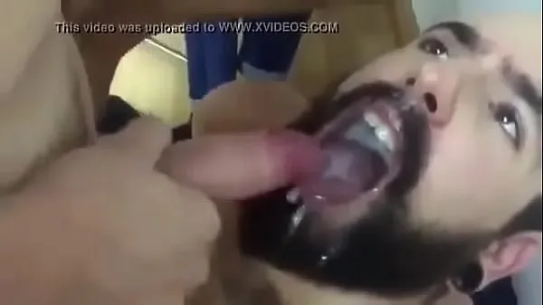 Oglejte si Swallowing a battalion of fucking males Energy Tube