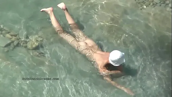 Tonton Nude teen girls on the nudist beaches compilation Energy Tube