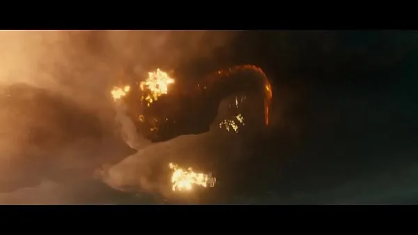 Godzilla King of the Monstersエネルギー チューブを見る