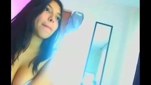 Παρακολουθήστε το Latina teen slut cam Energy Tube