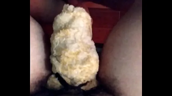 Bekijk Masturbating with towel and soapy water Energy Tube