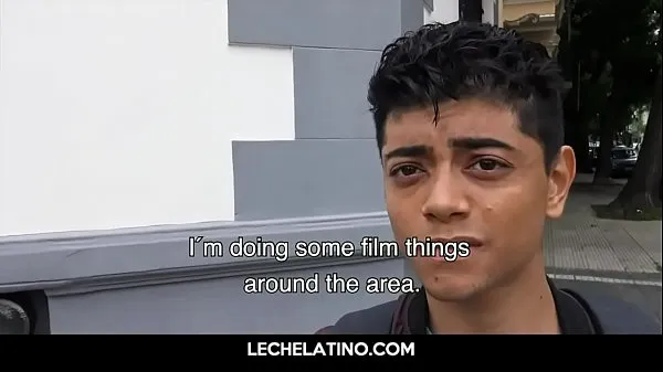 Oglejte si Latino boy first time sucking dick Energy Tube