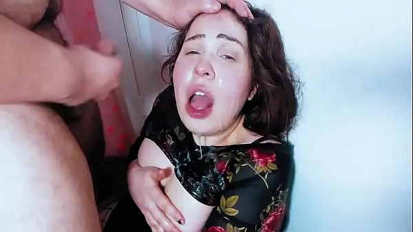 Sledujte She Apologizes To You All For Not Being Able To Be Facefucked Harder energy Tube