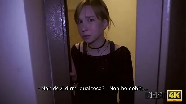 Titta på Debt4k. Loan agent comes to get money to buy has crazy sex with teen Alice Klay energy Tube