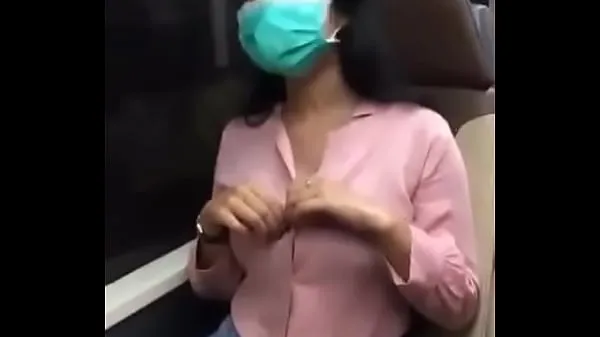 Watch I meet a naughty girl in São Paulo's subway, she said she was married energy Tube