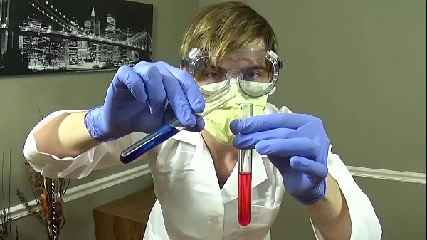 Sledujte Scientist Gender Transformation Experiment energy Tube