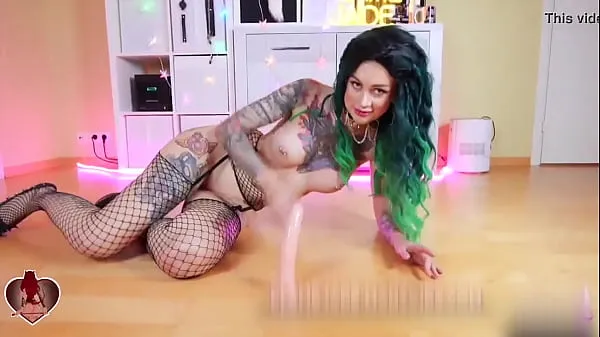 Tonton Tattoed Girl Ass Fuck Dildo and Anal Creampie in Sexy Stockings Tabung energi