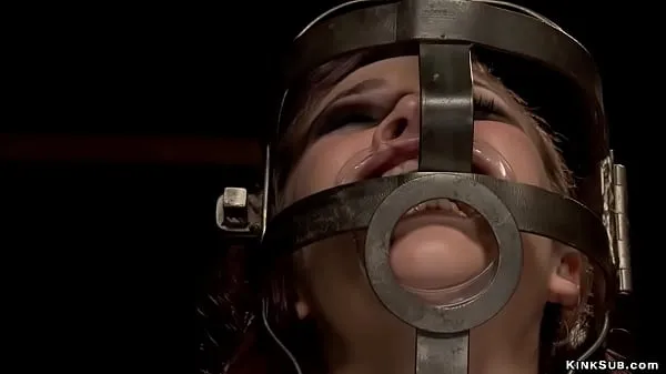 Nézze meg az Gagged slave in extreme device bondage Energy Tube-t