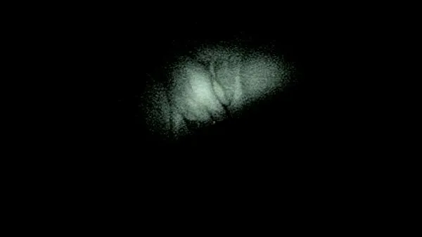 Bekijk Infrared masturbation - My wife masturbating Energy Tube