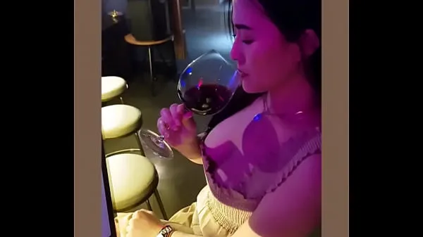 شاهد Self homemade hot video Chinese Model gets fucked after the shoot أنبوب الطاقة