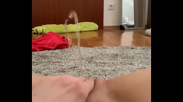 Watch pissing on my new carpet energy Tube