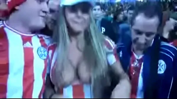 Oglejte si Terrible whore and busty Paraguayan on the court Energy Tube