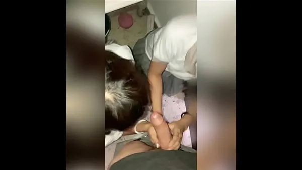 Sledujte Two Teen Student Girls and One Cock in the PART 2 energy Tube