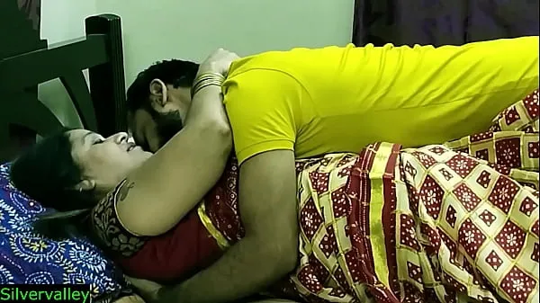 Katso Indian xxx sexy Milf aunty secret sex with son in law!! Real Homemade sex Energy Tube