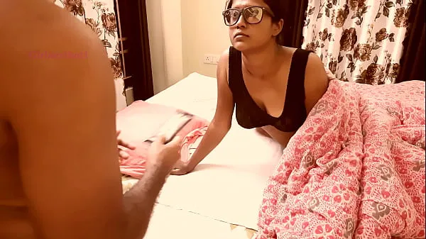 Bekijk Indian Step Sister Fucked by Step Brother - Indian Bengali Girl Strip Dance Energy Tube