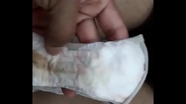 Sledujte Underpants with vaginal discharge and stained energy Tube