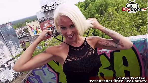 Sledujte Skinny german blonde Milf pick up online for outdoor sex energy Tube