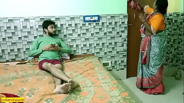 Sledujte Indian teen boy fucking with hot beautiful maid Bhabhi! Uncut homemade sex energy Tube