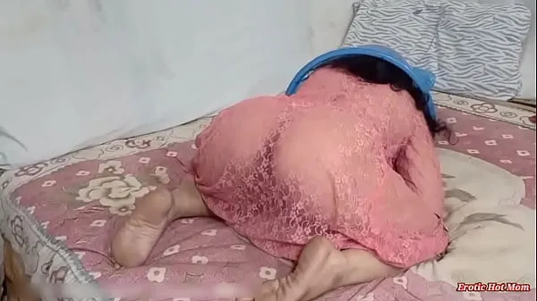 Oglejte si Indian bhabhi anal fucked in doggy style gaand chudai by Devar when she stucked in basket while collecting clothes Energy Tube