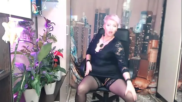 Obejrzyj Today, the mature AimeeParadise has a tough client in a private show... All her holes are waiting for cruel testskanał energetyczny