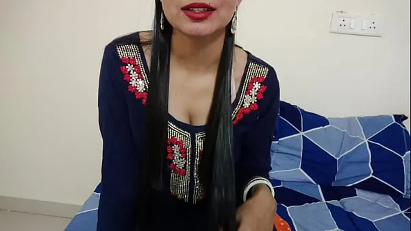 Sehen Sie sich Desi Indian Indu Chachi Bhatija Mukul Sexvideos Bhatija hat versucht, mit der heißen Tante Indu Chachi zu flirten, die Full HD mit Hindi Dirty Talk lutschtEnergy Tube an