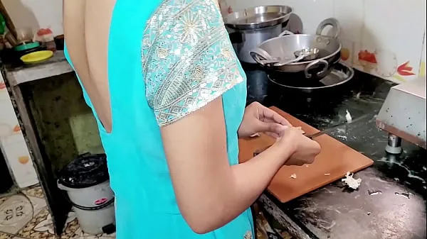 Bekijk Desi Bhabhi Was Working In The Kitchen When Her Husband Came And Fucked Energy Tube