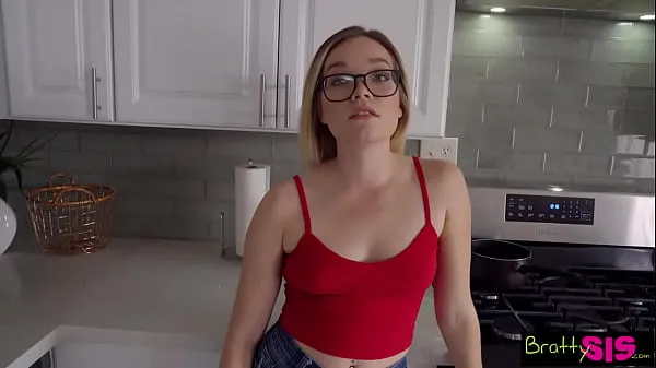 Watch I will let you touch my ass if you do my chores" Katie Kush bargains with Stepbro -S13:E10 energy Tube
