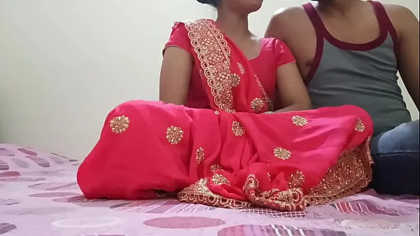 Assista Indian Desi, recém-casado, hot bhabhi estava fodendo na posição estilo cachorrinho com devar em áudio hindi claro tubo de energia