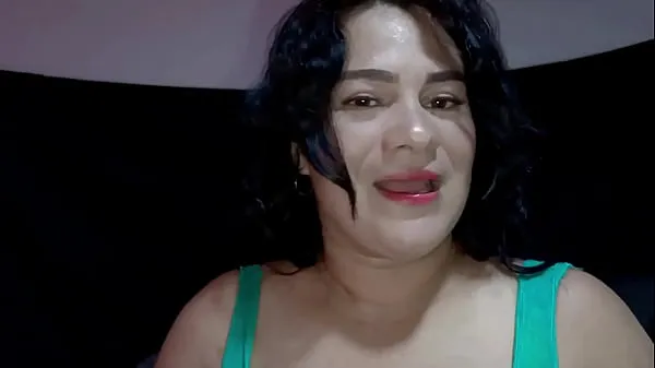 Watch I'm horny, I want to be fucked, my wet pussy needs big cocks to fill me with cum, do you come to fuck me? I'm your chubby busty, I'm your bitch energy Tube