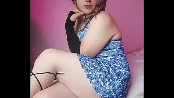 Se on YOUTUBE This BOOTY FEMBOY Blonde Model in Her Private Room in HIGH HEELS (Crossdresser, Transvestite energy Tube