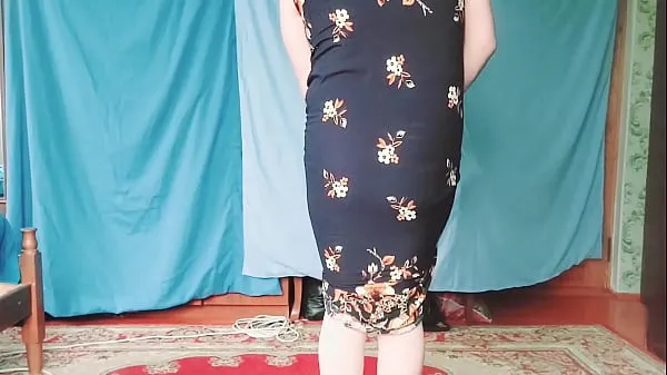 Nézze meg az Hot Big Booty Blonde Gay in Milf Dress Youtuber CrossdresserKitty Energy Tube-t