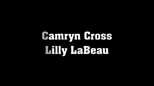 Lily Labeau Gets Fucked Along With Her Mom Camryn Crossエネルギー チューブを見る