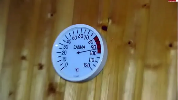 Oglejte si Milf is fucked in the sauna. Amateur couple Energy Tube