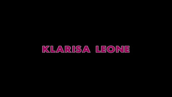 观看Klarisa Leone Fucked By A Massive Black Dick能量管