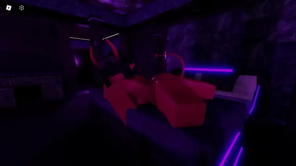 Oglejte si Having some fun time with my demon girlfriend on Valentines Day (Roblox Energy Tube