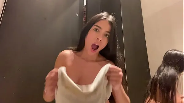 They caught me in the store fitting room squirting, cumming everywhereエネルギー チューブを見る