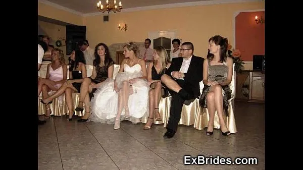 Oglejte si Wedding Day Upskirts Energy Tube